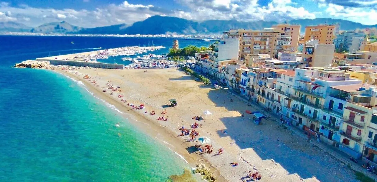 Bed and breakfast Villa Di Nera B&B Palermo