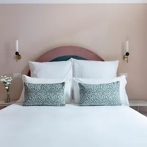 **** Aparthotel Numa Portico Italia
