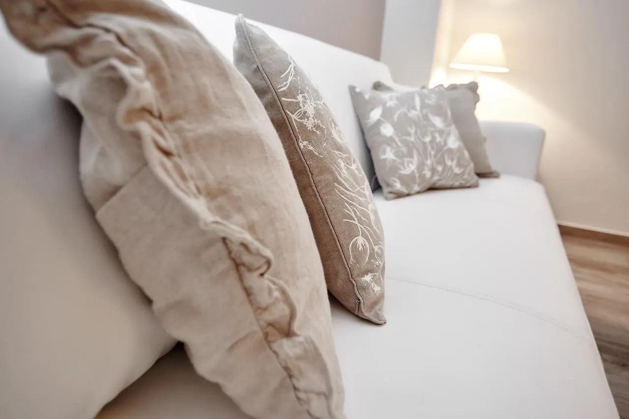 Villa Di Nera B&B Palermo 2*,